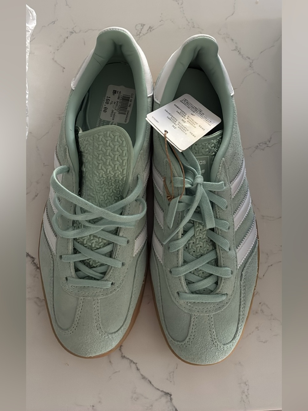 Adidas Gazelle - Women's size 8 -  NWT 
Suede Sneakers